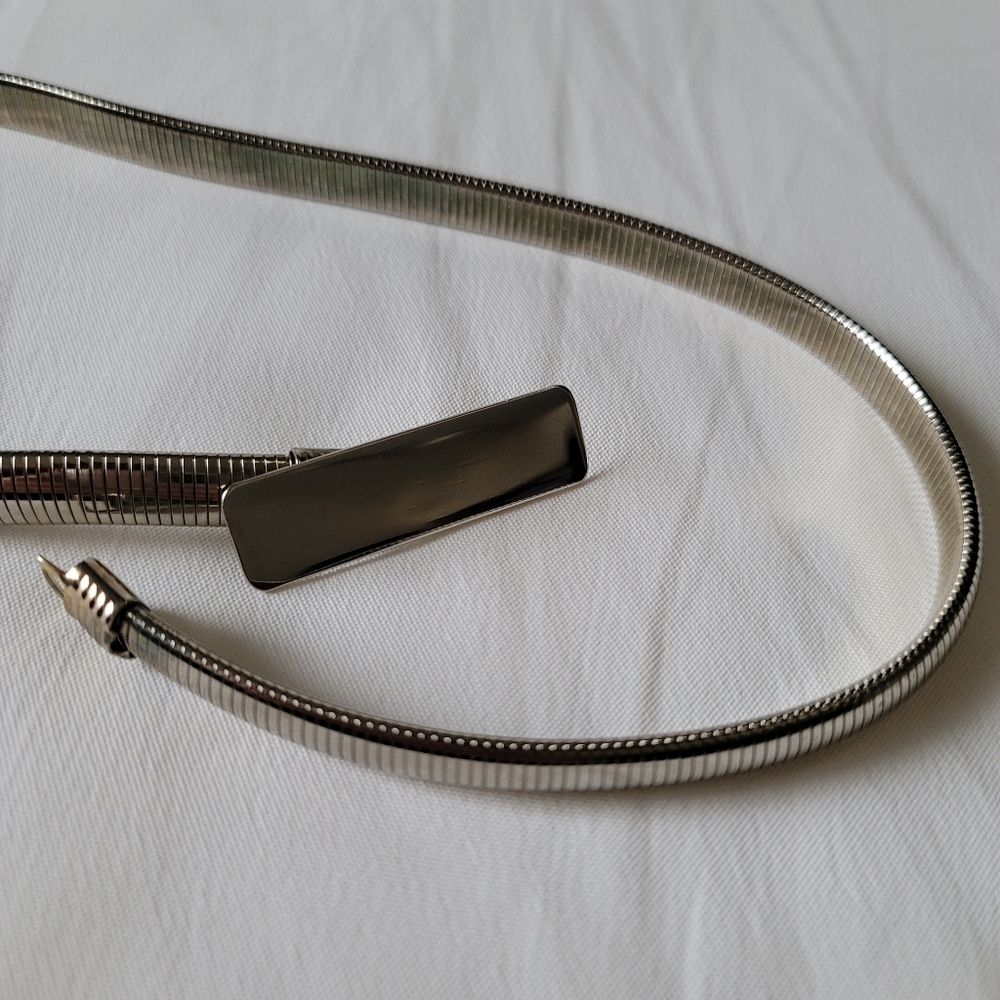 Vintage Mobwife Glam Operacore Vampire Stretch Silver Metal Statement Belt
